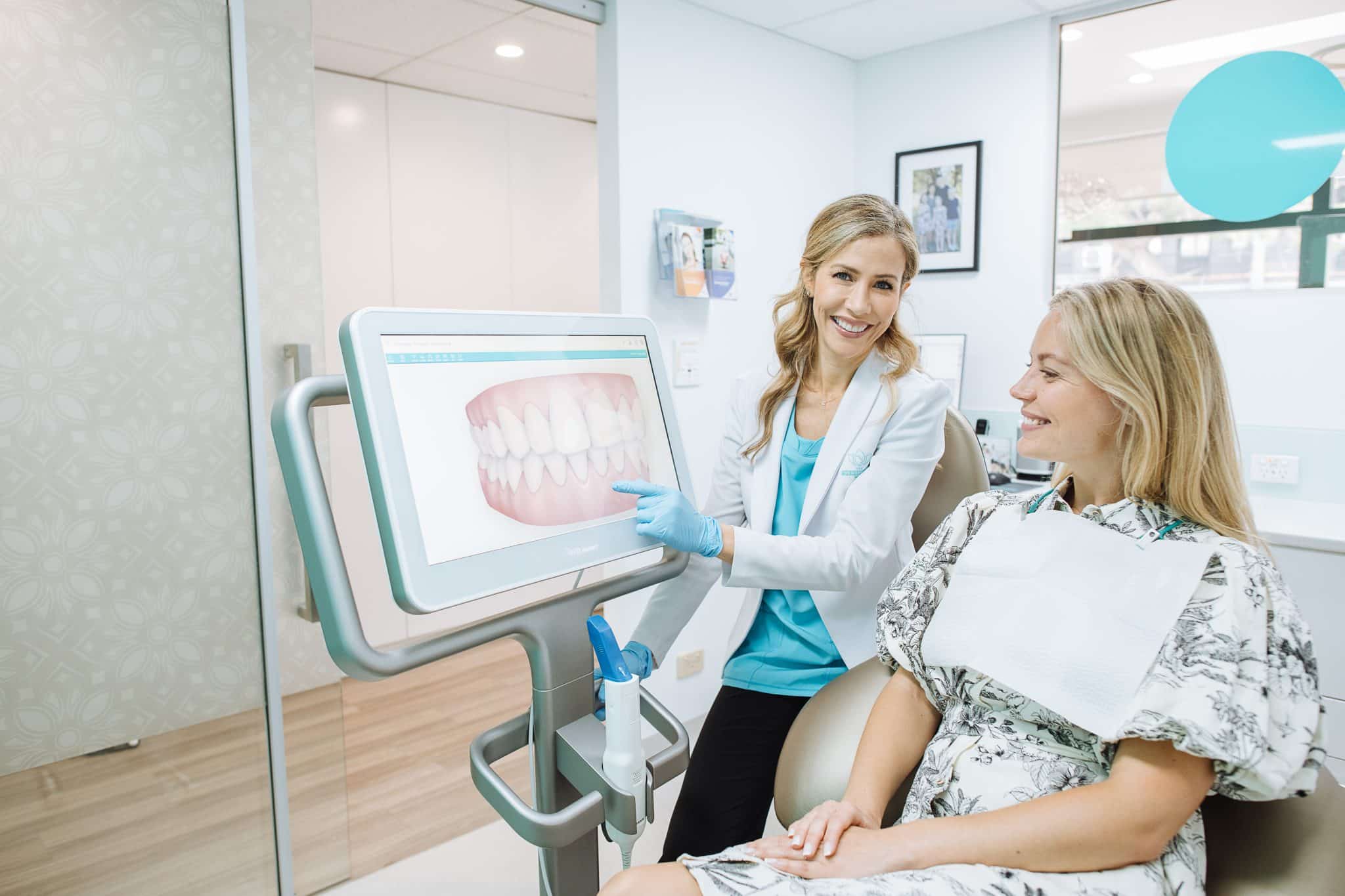 Dental Digital Twins: Predicting Long-Term Outcomes for Complex Cases