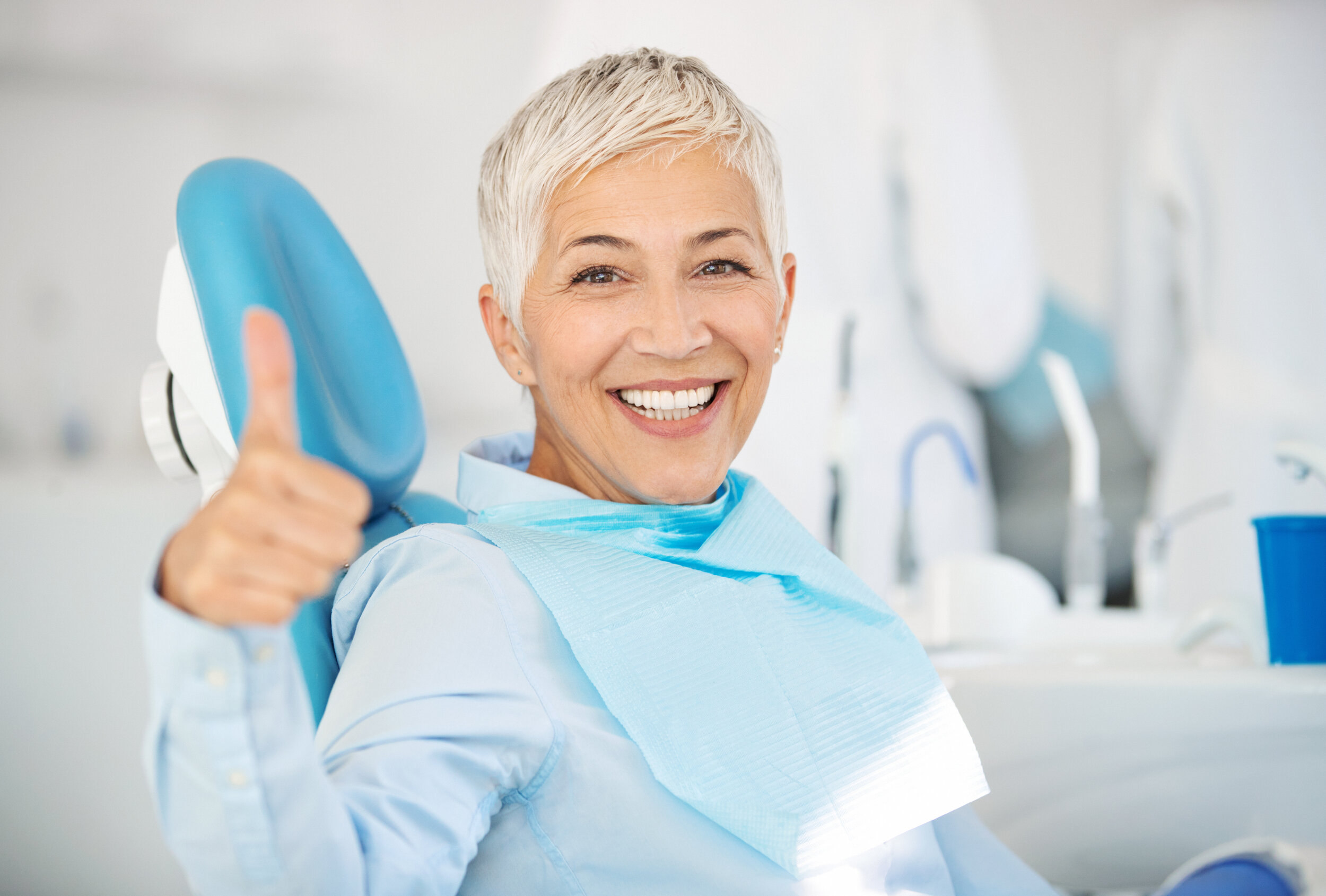 The Pros and Cons of All-on-4 Dental Implants for Full-Mouth Restoration